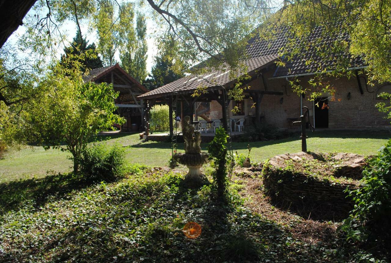Gite Evidence Varennes-sur-le-Doubs Luaran gambar