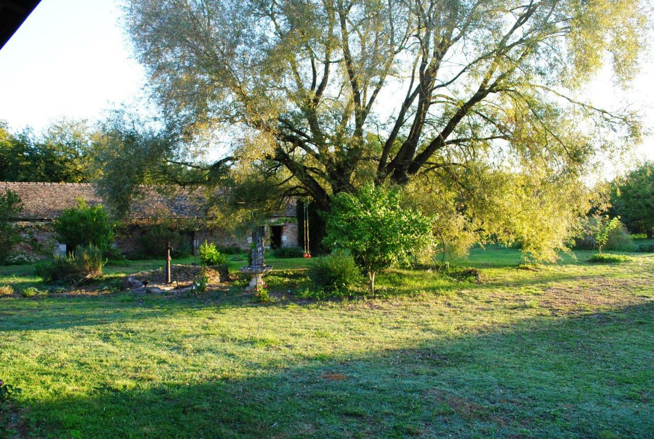 Gite Evidence Varennes-sur-le-Doubs Luaran gambar